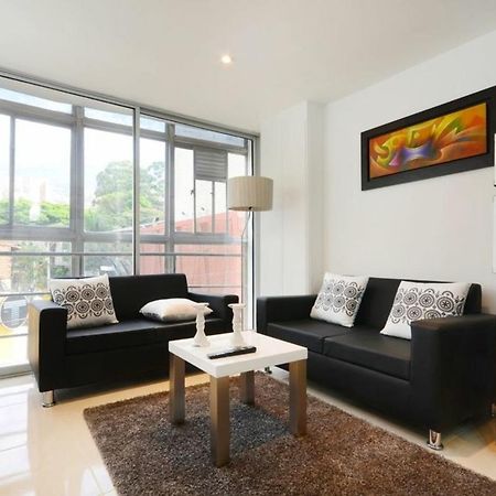 Apartamento Lleras Ac Hot Tub Medellín Extérieur photo