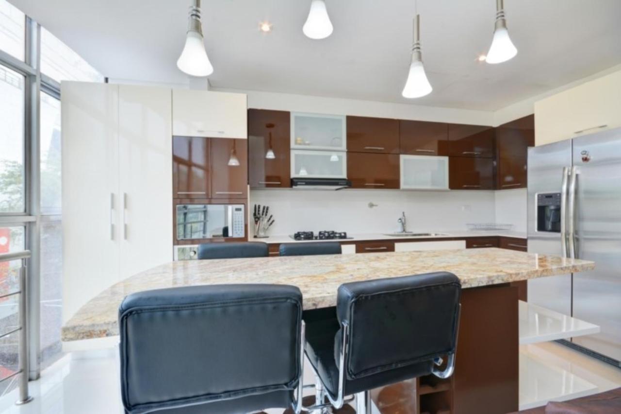 Apartamento Lleras Ac Hot Tub Medellín Extérieur photo