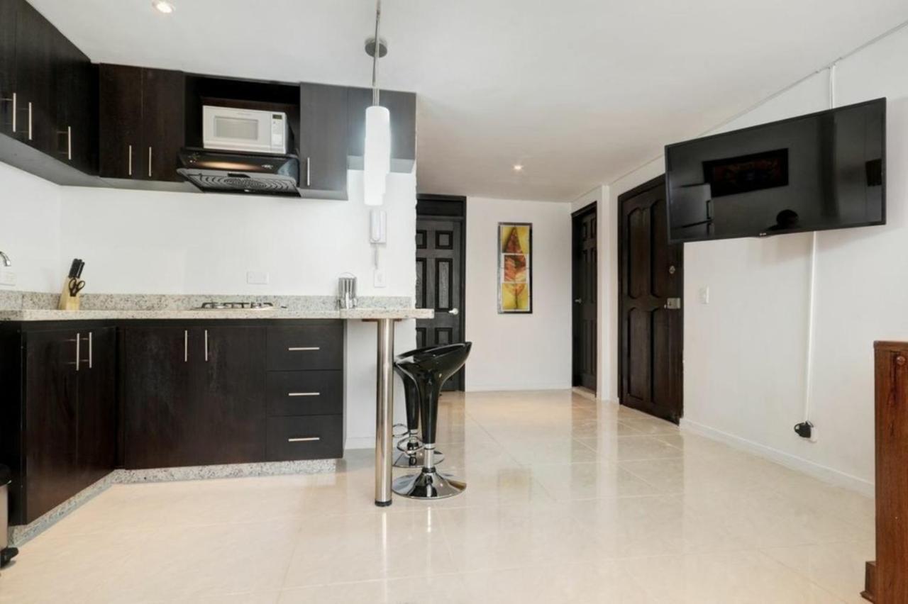 Apartamento Lleras Ac Hot Tub Medellín Extérieur photo